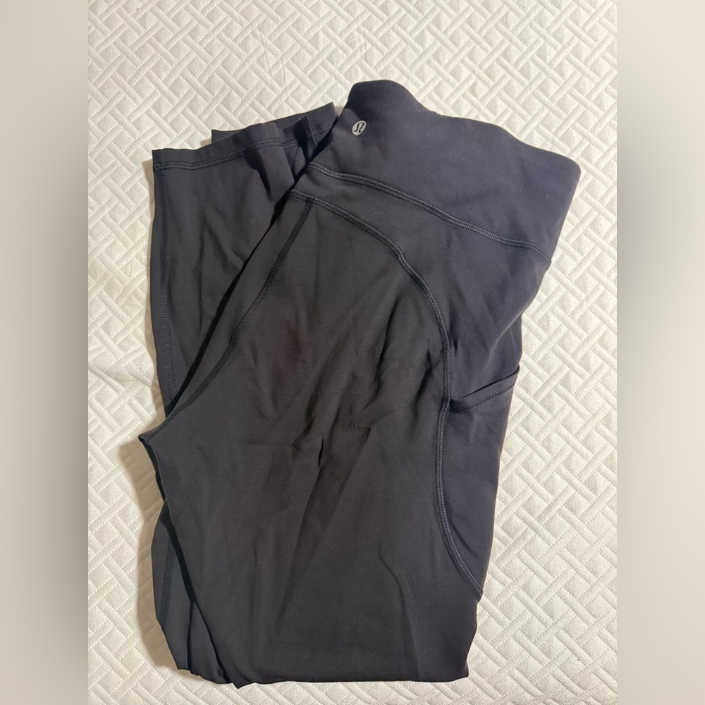 Like new! Lululemon align leggings 25”